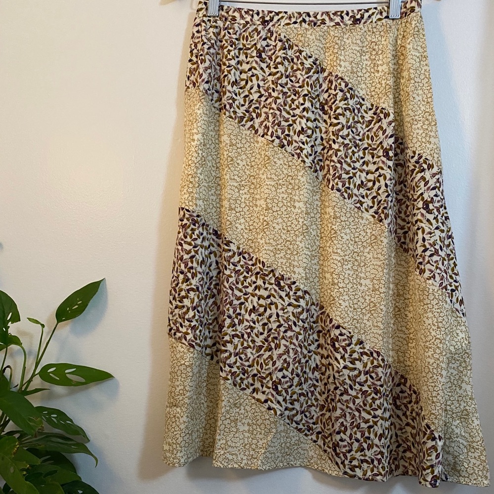 A line skirt